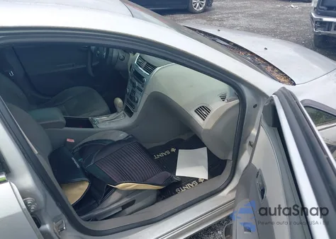 2010 Chevrolet Malibu Ls z USA, uszkodzony, nr VIN 1G1ZA5E05AF105361